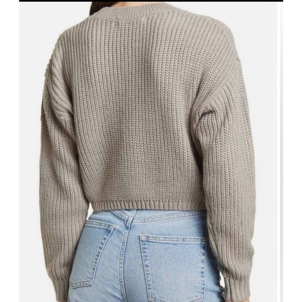 ELODIE GREY CHUNKY KNIT CROPPED CREW NECK SWEATER - XS - Picture 3 of 8